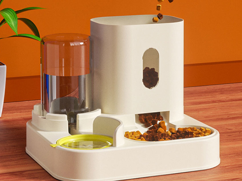 2 in 1 Pet Feeder Water Dispenser 2 in 1 Pet Feeder Water Dispenser