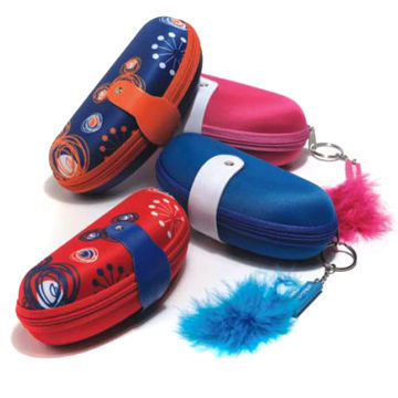Fashionable EVA Eyeglass Cases with Keyring