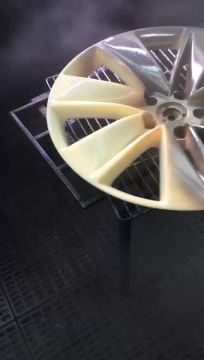 black chrome paint for plastic