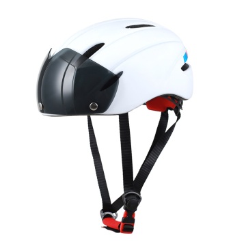 Casco per cucciolo ciclistico personalizzato