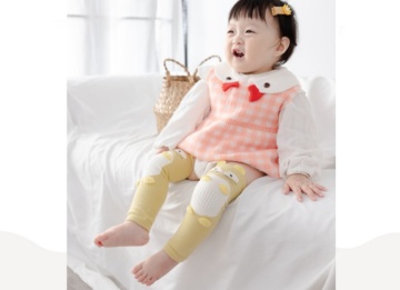 Baby adhesive knee pads