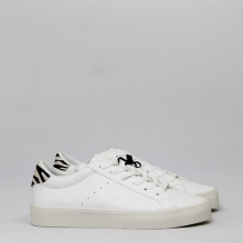 2021 white zebra stripes lightweight lady shoes