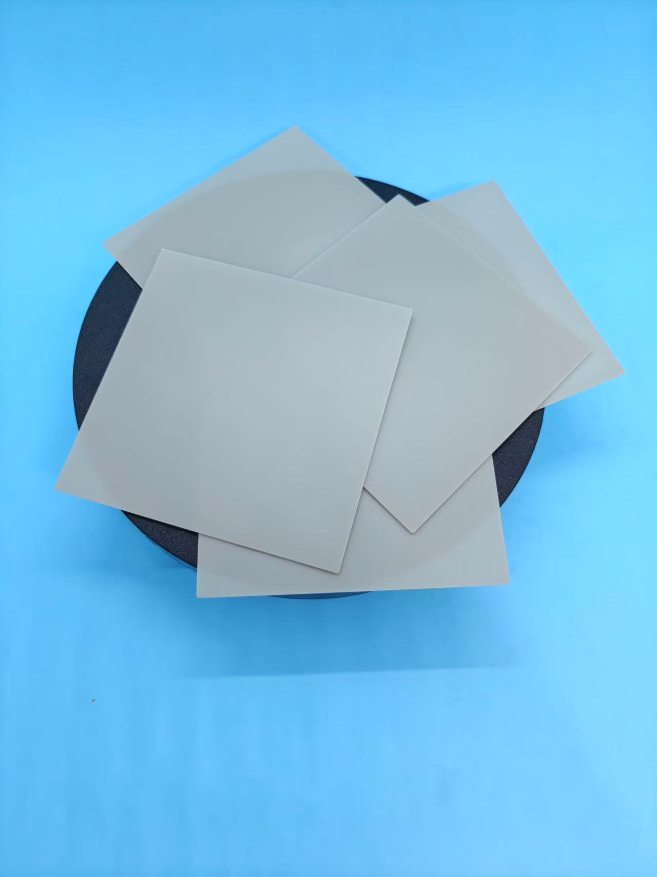 Substrato ceramico in nitruro di alluminio ad alta precisione di Puwei