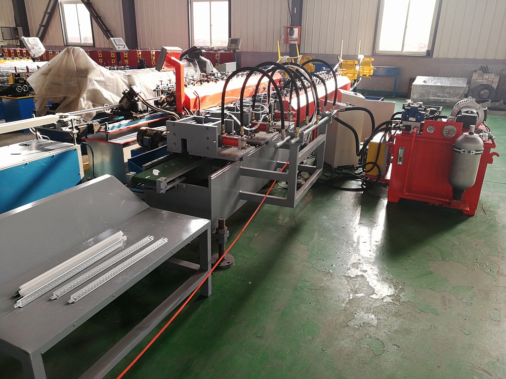 T bar stud roll forming machine/ roll forming machine for steel bar