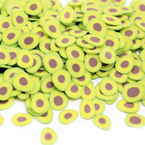 Vendita calda Argilla polimerica a forma di avocado verde Mini fetta Lavori artigianali fatti a mano Decor Slime Nail Arts Ornamenti Charms