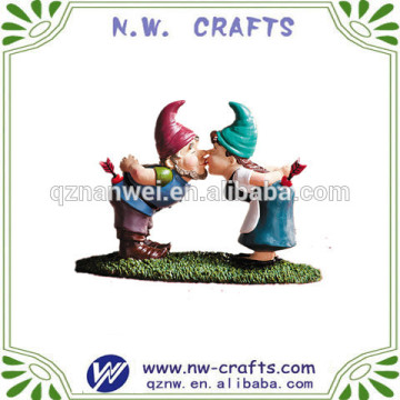 Custom resin garden gnome figure souvenir gift