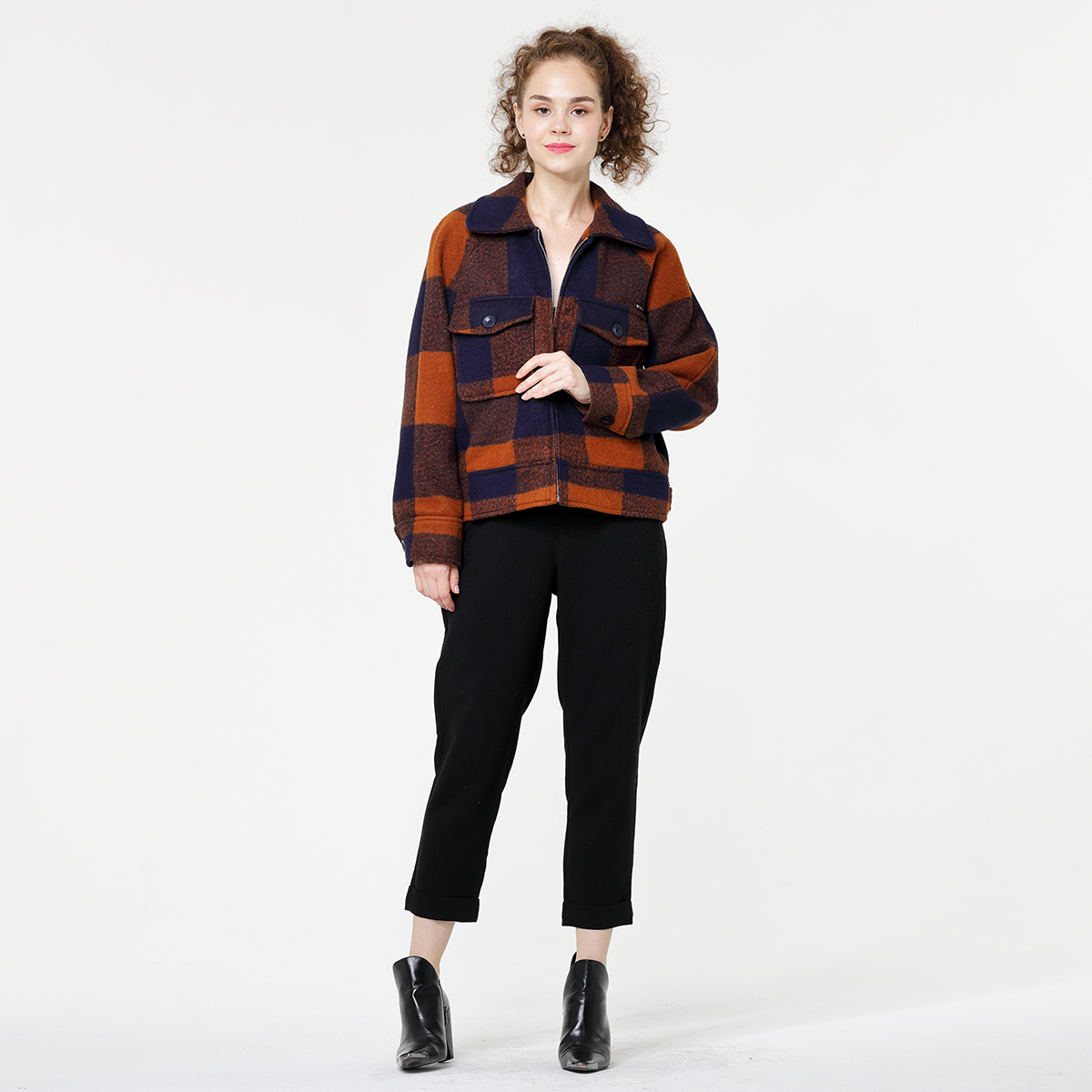 Woolen Check Lady's Short Jacket Woolen Check Lady's Short Jacket