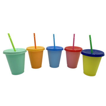 Color-Changing Stadium Cups: 16oz & 24oz Plastic Reusable Cold Cups with Lids & Straws for Summer Iced Drinks