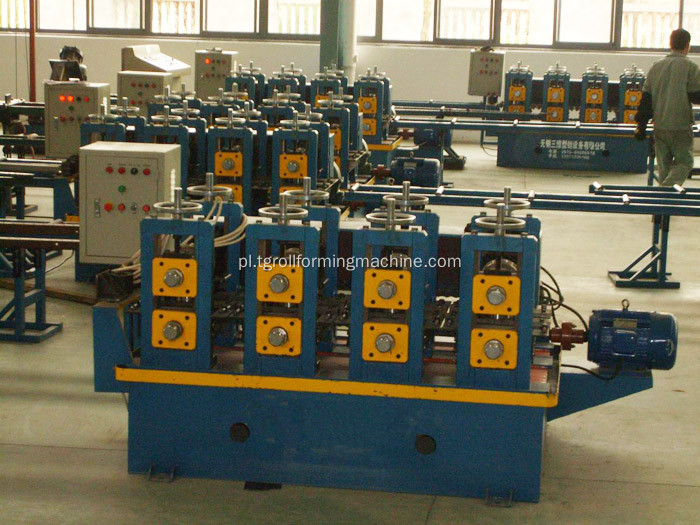 Rack and Shelf Steel Box Beam Machine