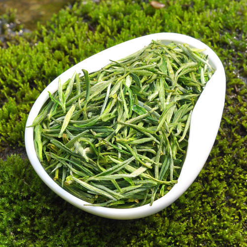 China Well-Known Tea Huangshan Famous Maofeng Green