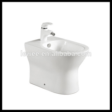 2014 smart bidet china ceramic sanitary ware bidet LW-614