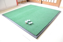 Stable Weighted Base Golf Hitting Mat