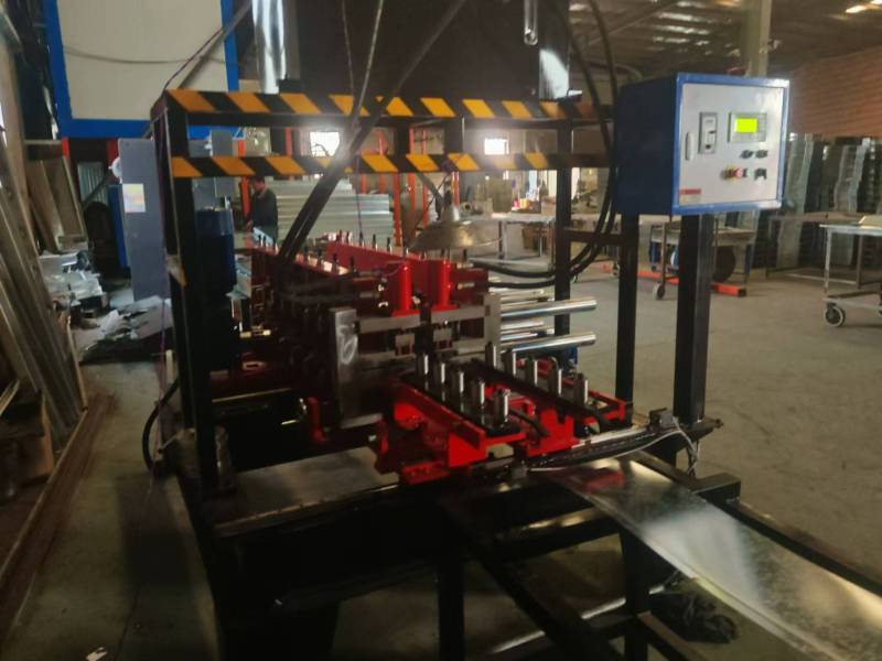 High Precision Yiping Bridge Cover Machine