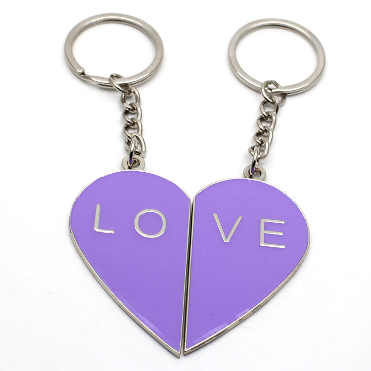 Top sell personalized custom metal heart keychain
