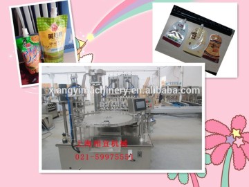 sachet filling and sealing machine