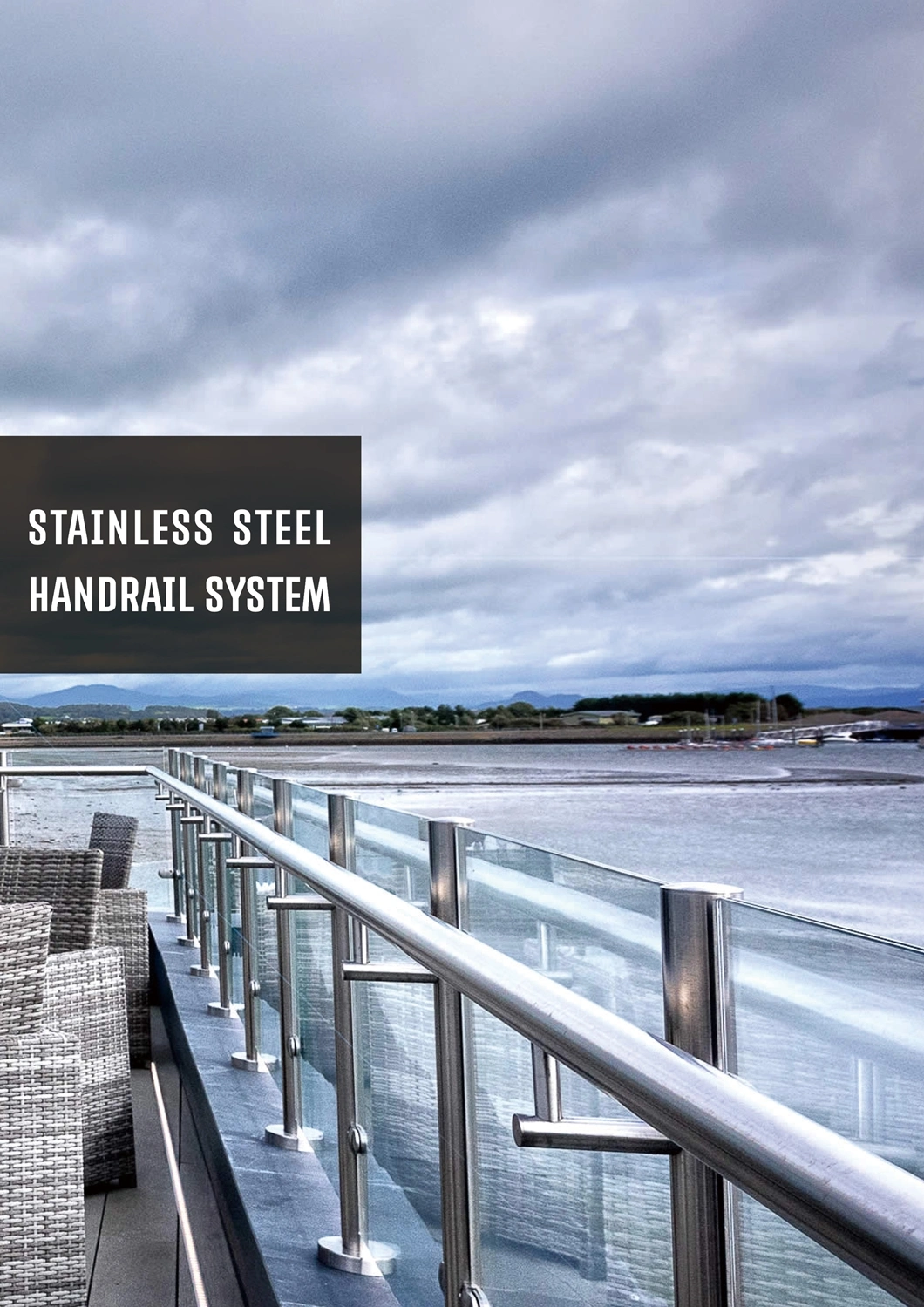 Shopping Center Overpass Sidewalk Support Fittings Stainless Steel Railing Post