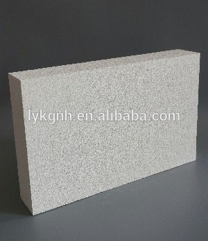 low density mullite brick