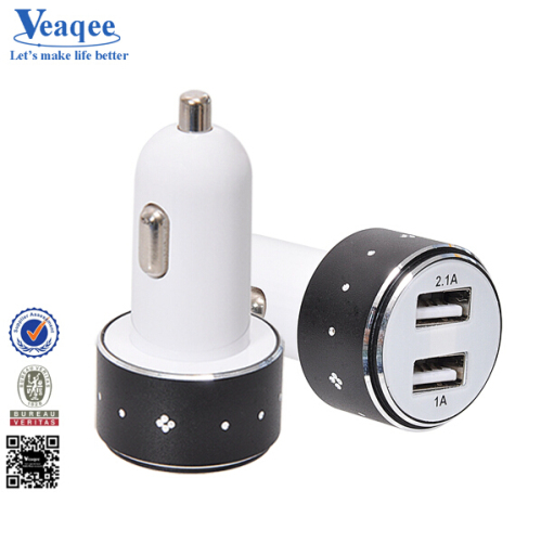 Universal New Designed 3.1A Car Charger with Diamond Aluminum Ring
