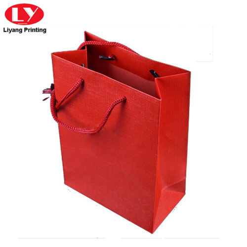 Sacs en papier OEM Sac de bijoux rouge de luxe