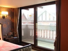 Aluminium Sliding Doors/Alu-Wood Sliding Doors