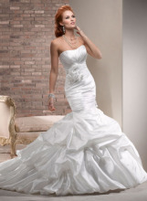 George Bride Luxury Mermaid Wedding Gowns With Pick-ups?