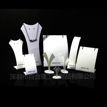 Elegant Clear Acrylic Jewelry Display Stand