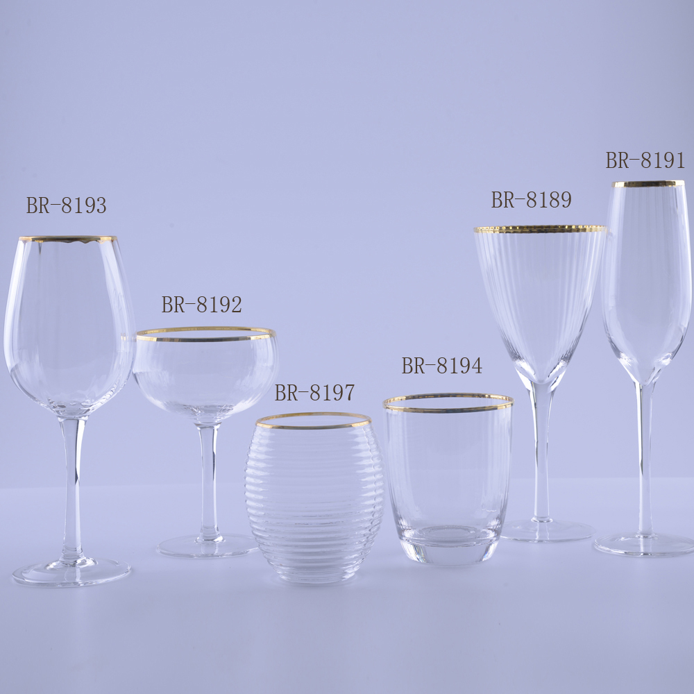 gold Rim Ribbed Glasses Set