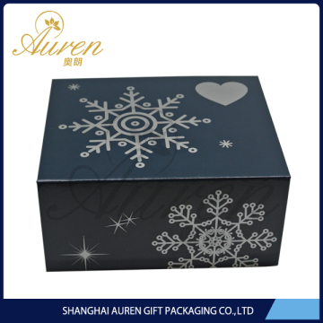 Foldable magnetic closure paper packaging boxes