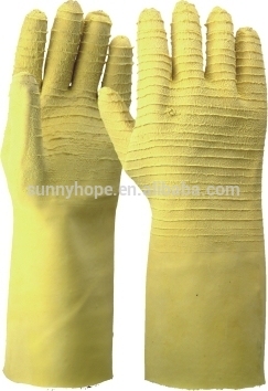 Heavy duty elbow length latex gloves