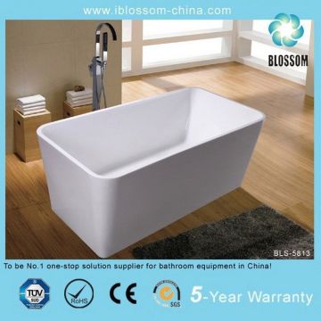 grey freestanding rectangle bathtub