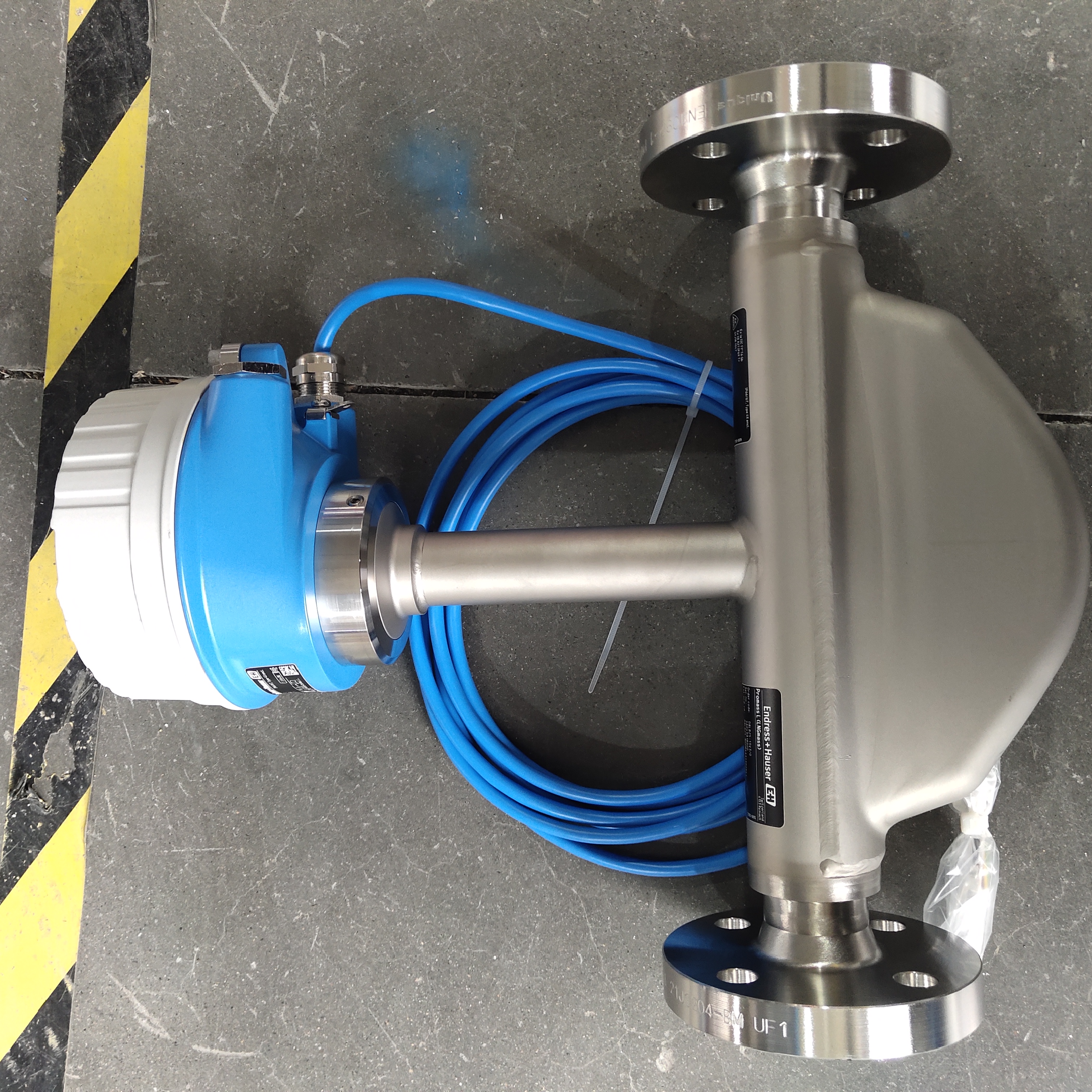 Endress Hauser LNG mass flowmeter for LNG dispenser