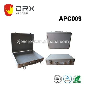 updated version extruded aluminum case with foam padding