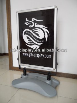 Aluminum sliver poster board poster frame