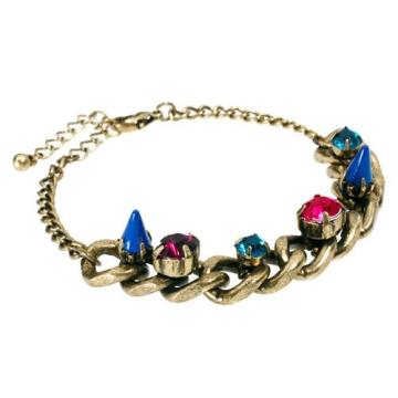 Fashionable antique gold plated charm bracelet with diamond0