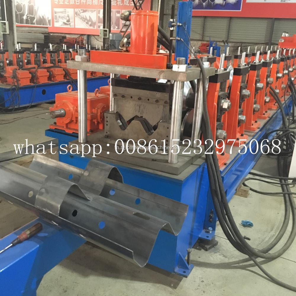 คุณภาพดีทางหลวง Guardrail Roll Forming Machine