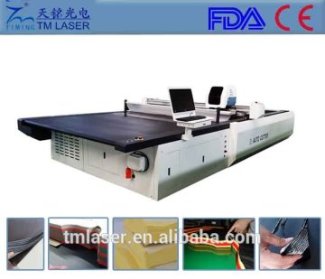 Fabric Patternnt Garme Cutting Machine