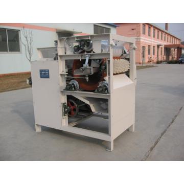 Mandelhaut Removel Machine