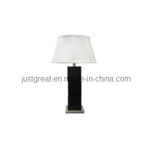 Us Style Classic Table Lamp with Wood Base for Restaurant (JG-TL134)