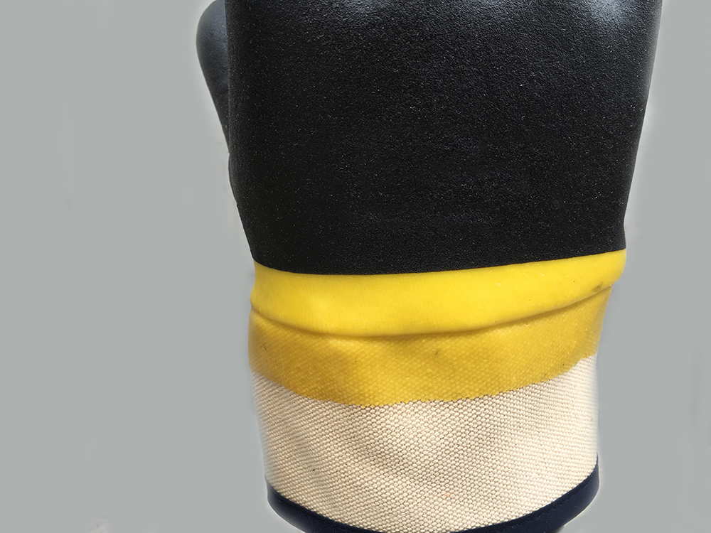 Yellow and black PVC Dipped gloves safety cuff