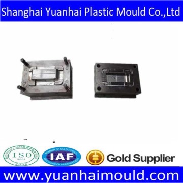 plastic mold manufacturer