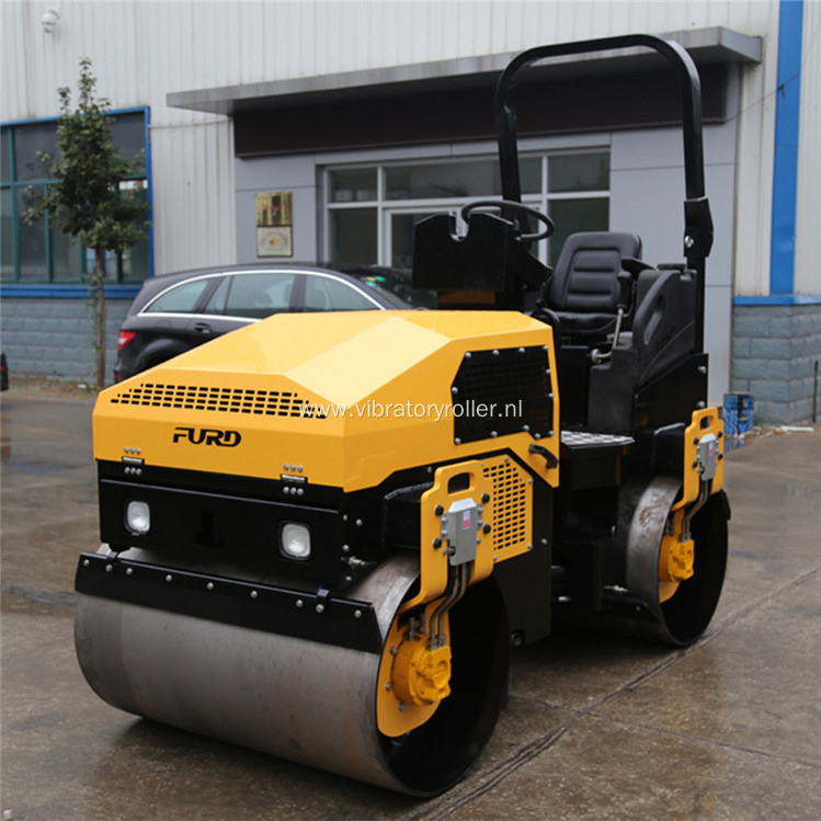 Hydraulic Articulated Steering Soil Compaction Road Roller