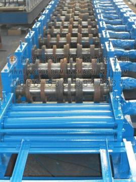 doorframe forming machine