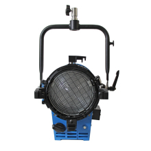 Professional Fresnel Light 1000W Tungsten Spotlight for Studio, Film, Video Production - Equivalent to ARRI Daylight