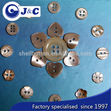manufacture heart shape trocas shell button