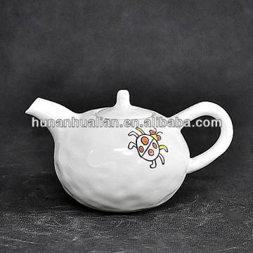 Unique Design ceramic teapot