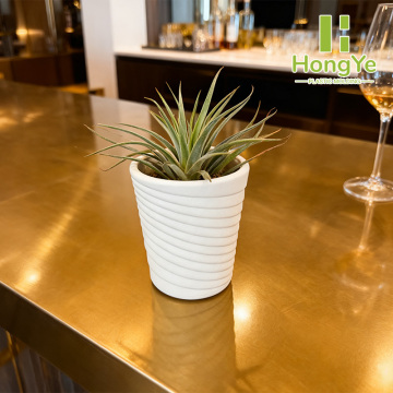 Small sized threaded flower pot