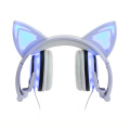 Auriculares de carga con iluminación de oreja de gato para niños