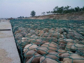 Pvc coated gabion basket