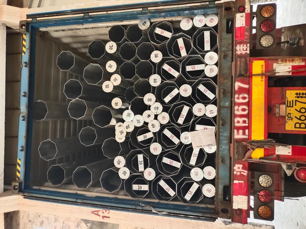 25-55ft kulul oo kulul oo loo qaybiyay