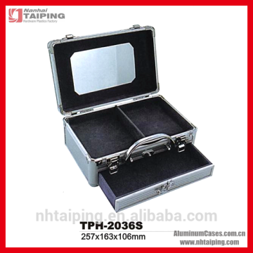 Silver Tiered Cosmetic Lipstick Case With Mirror